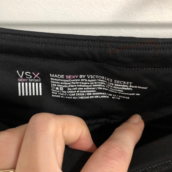 Victoria’s Secret Shiny Panel Leggings - Picture 8 of 14